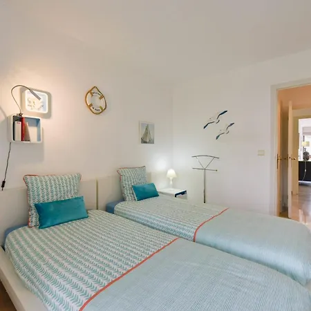 2-br Quiet Location Near The Cannes